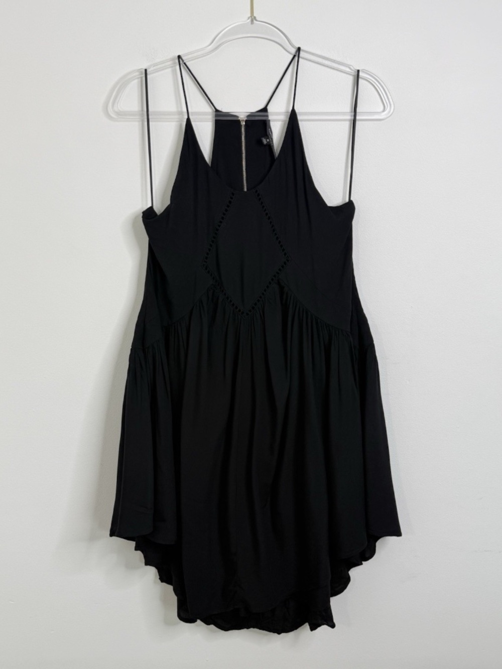 Romeo & Juliet Women's Medium Flowy Tunic Mini Dress Racerback Black Bohemian
